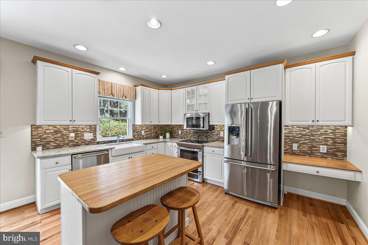 BROOKSTONE - Residential