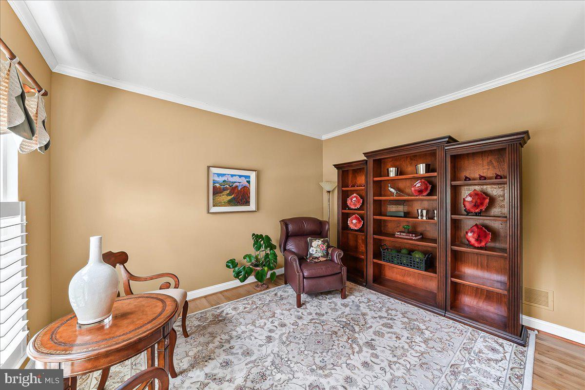 BROOKSTONE - Residential