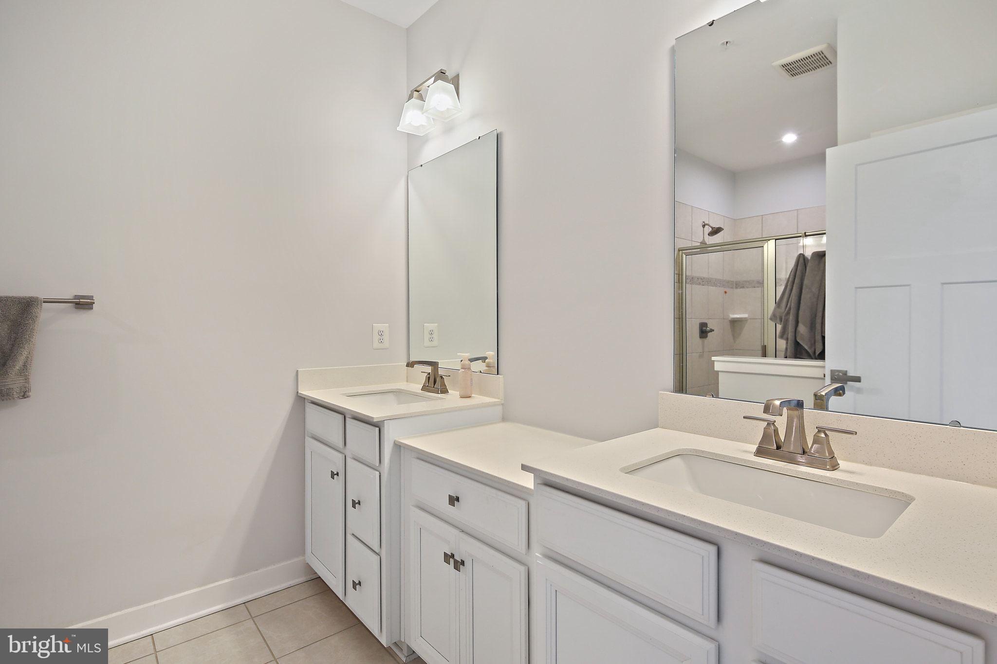PARKSIDE - Residential