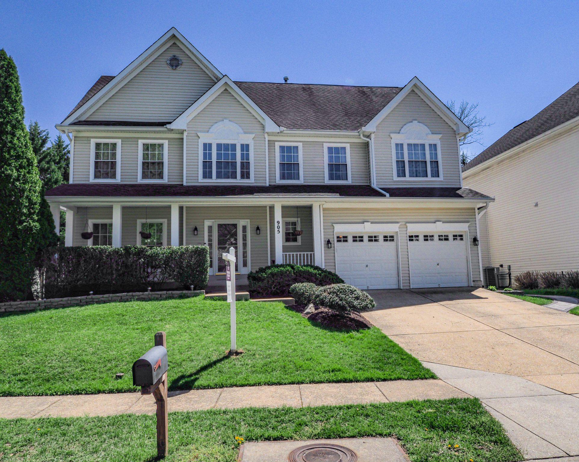 CROFTON FARMS - Residential