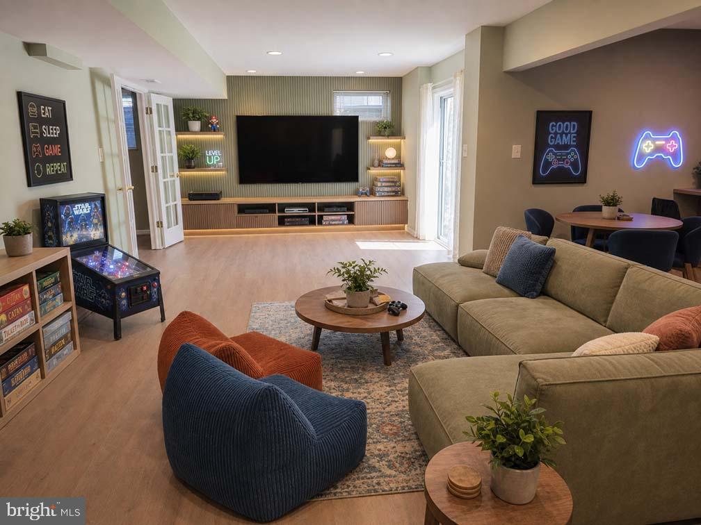 CROFTON FARMS - Residential