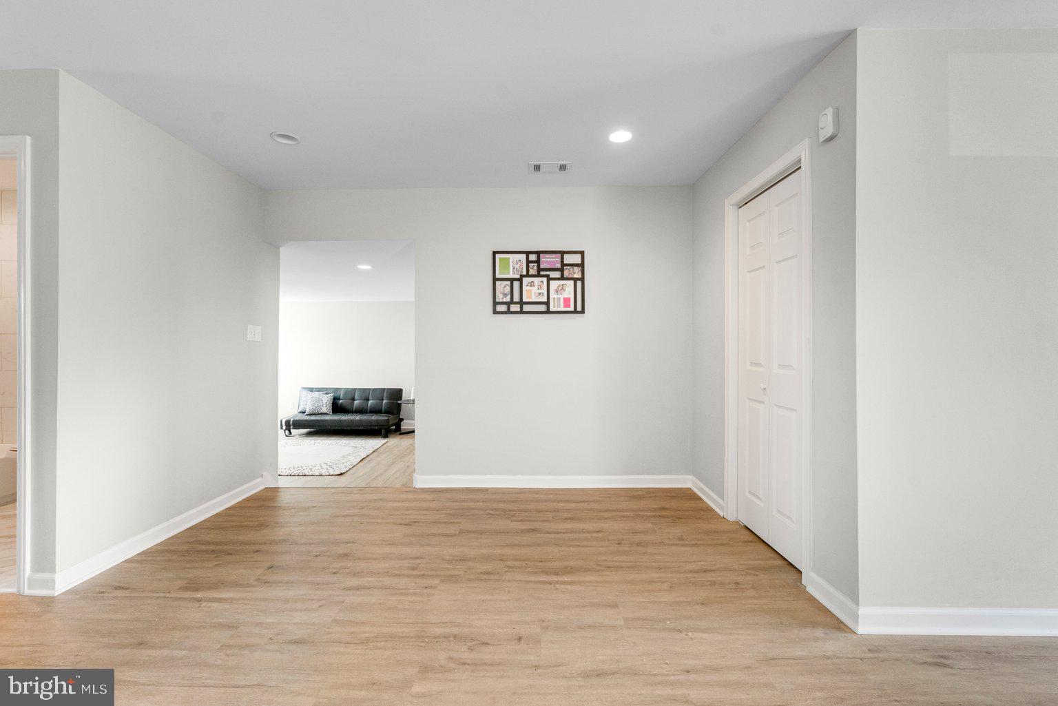 BRADBURY HEIGHTS - Residential