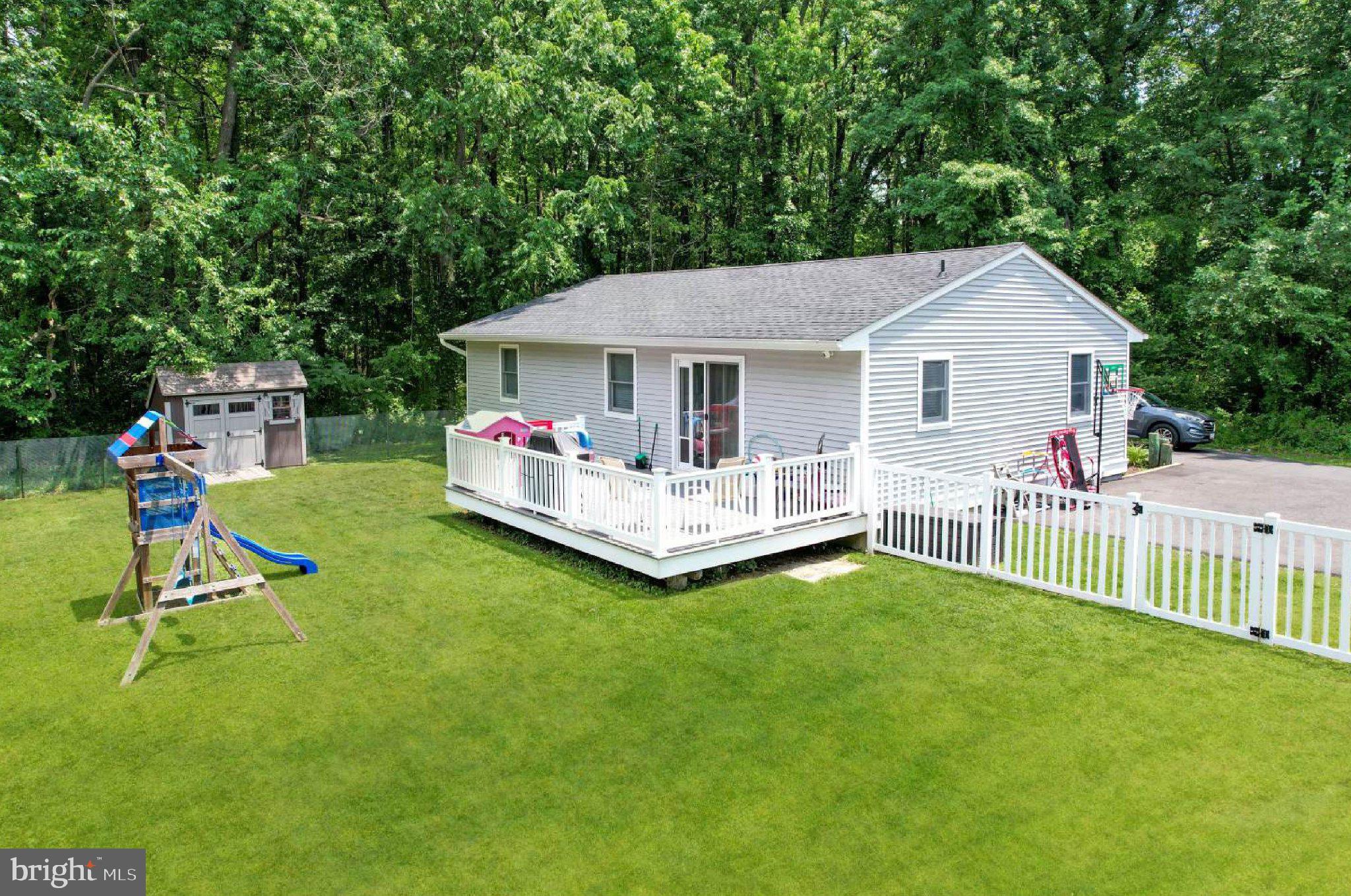 STEVENSVILLE - Residential