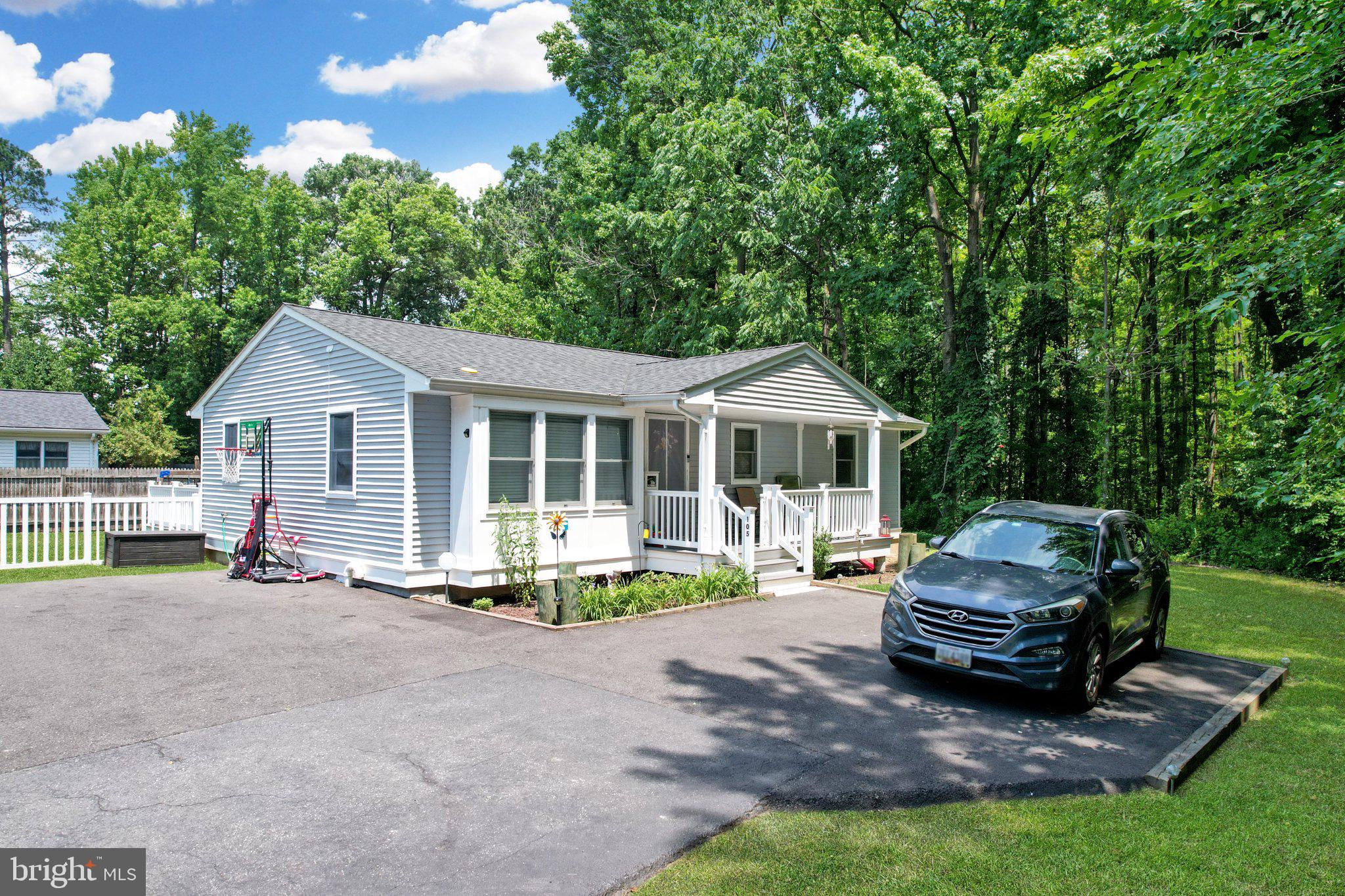 STEVENSVILLE - Residential