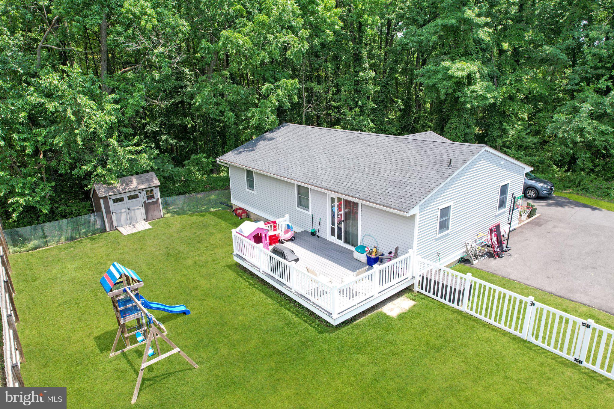 STEVENSVILLE - Residential