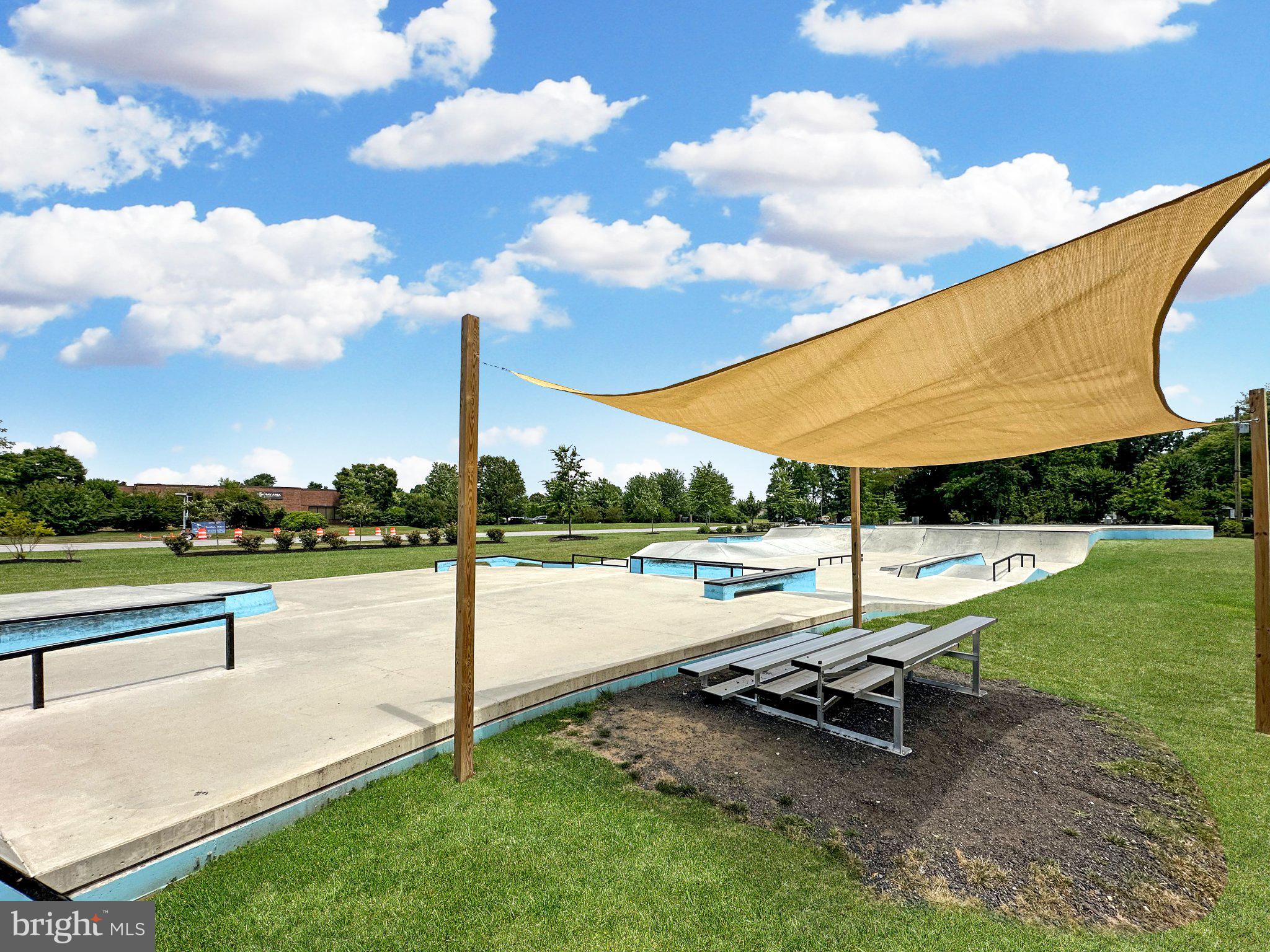 STEVENSVILLE - Residential