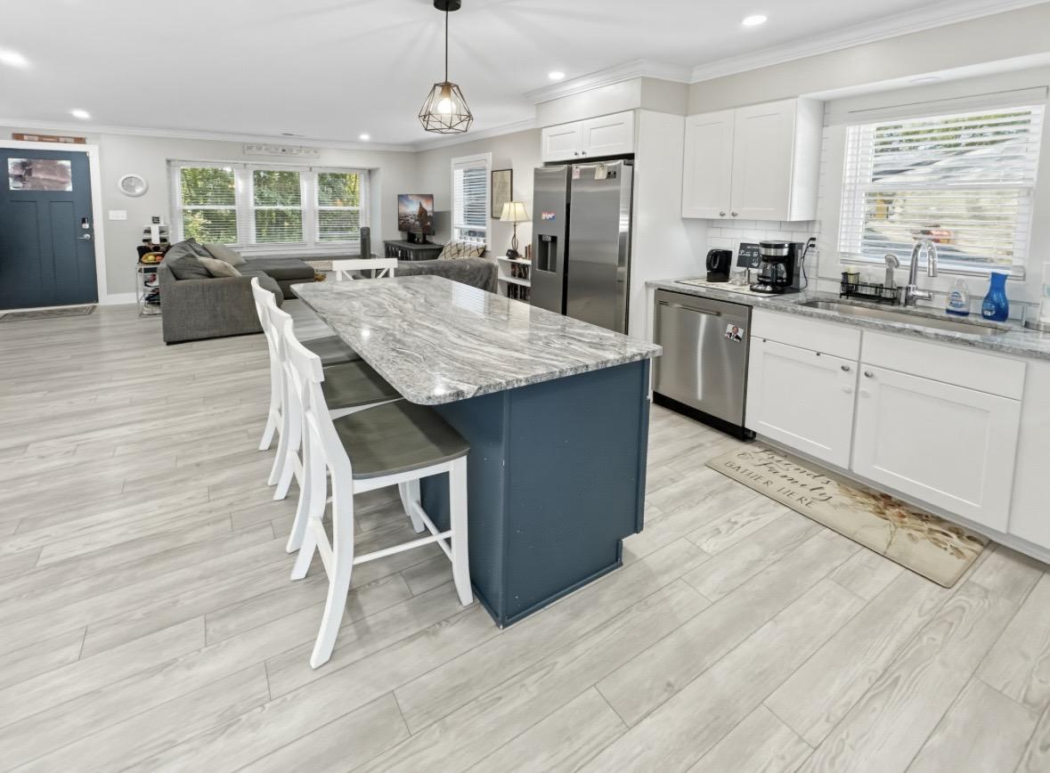 STEVENSVILLE - Residential