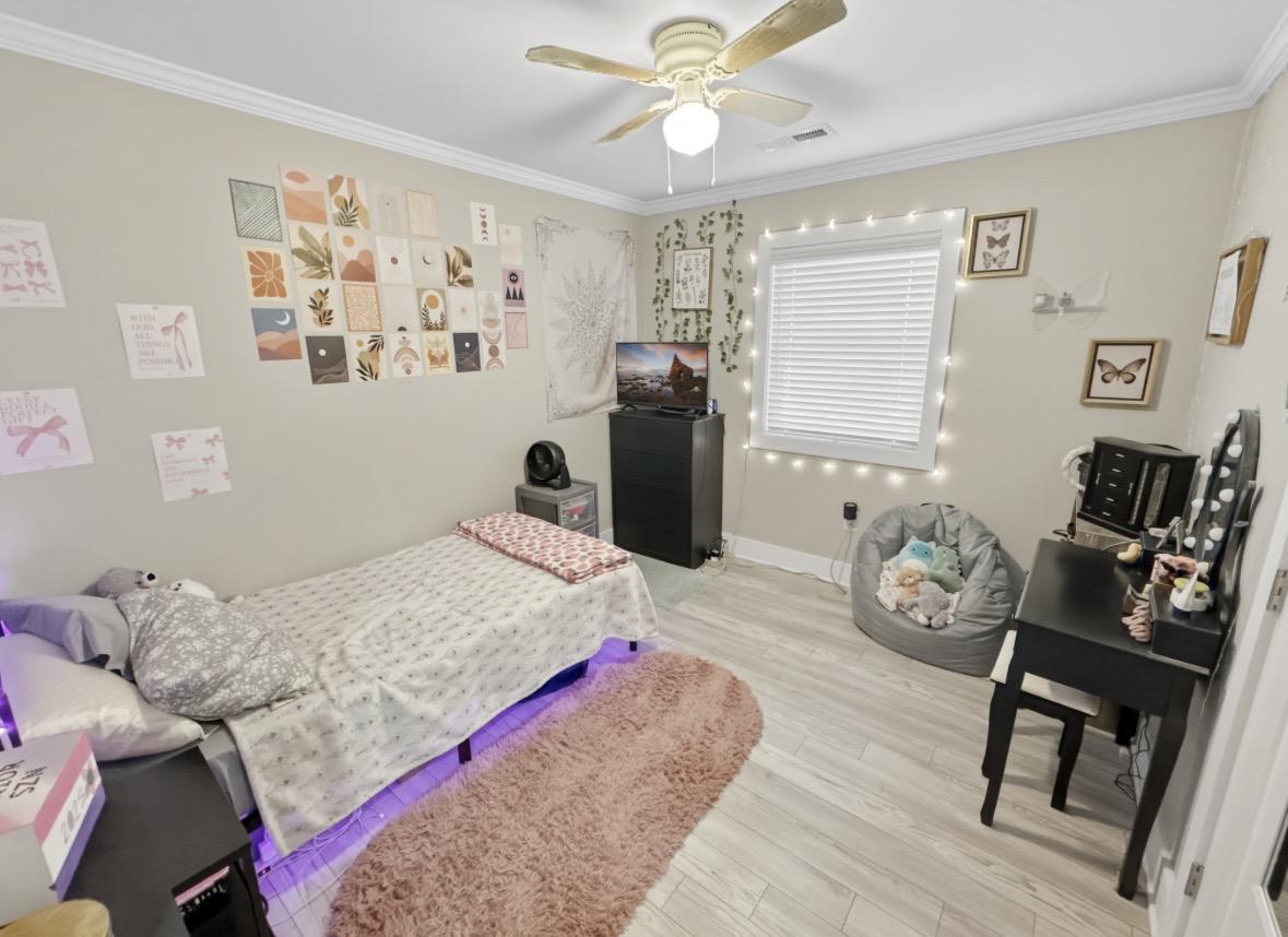 STEVENSVILLE - Residential