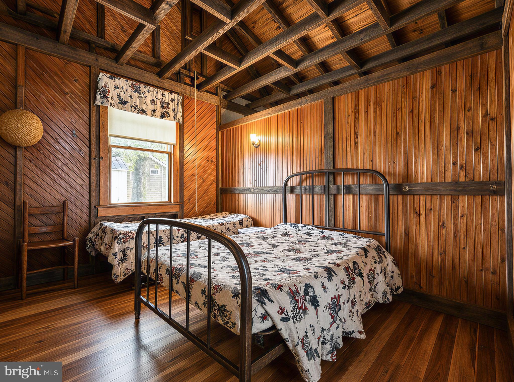 TALL TIMBERS - Residential