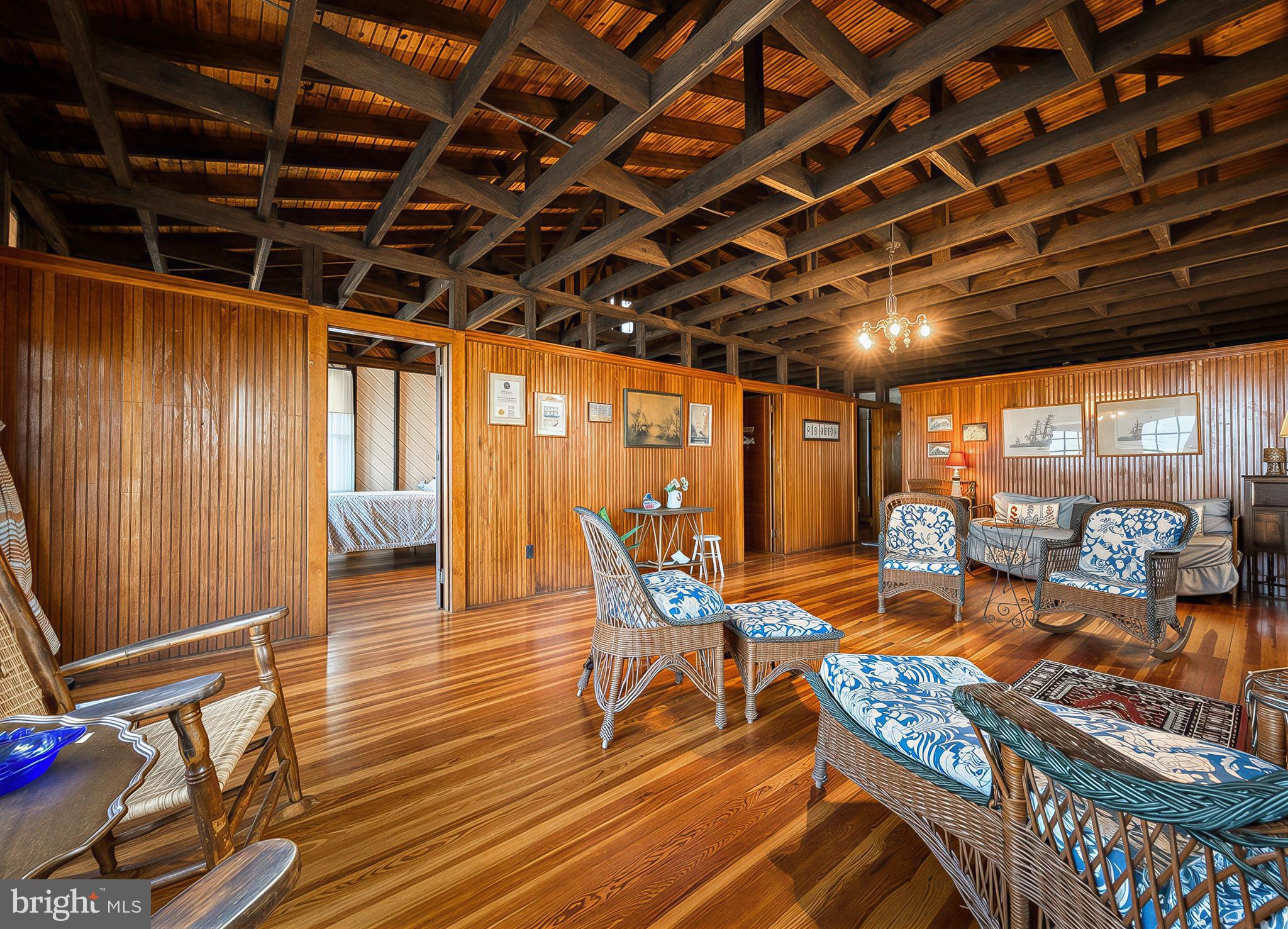 TALL TIMBERS - Residential