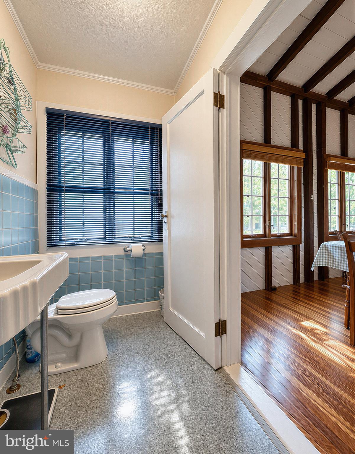 TALL TIMBERS - Residential