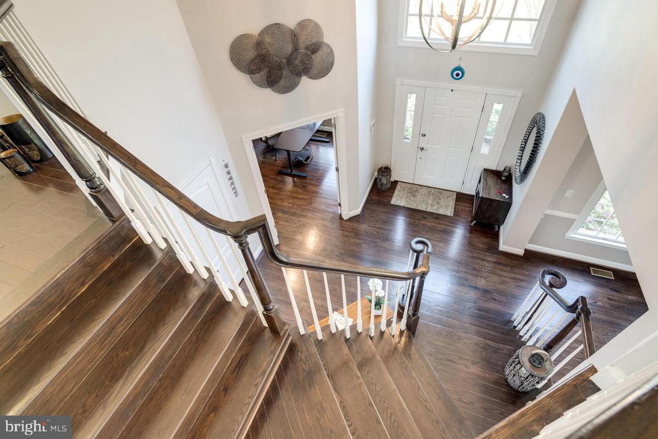 HUNTER MILL ESTATES - Residential Lease