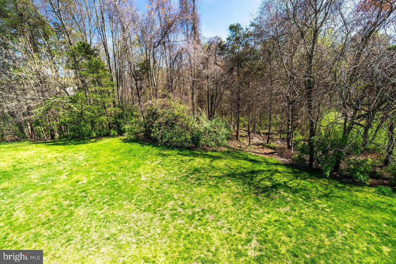 HUNTER MILL ESTATES - Residential Lease