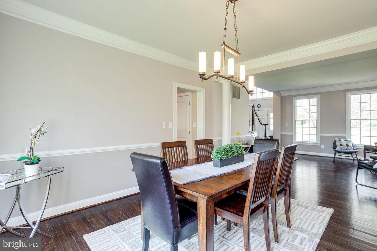 HUNTER MILL ESTATES - Residential Lease