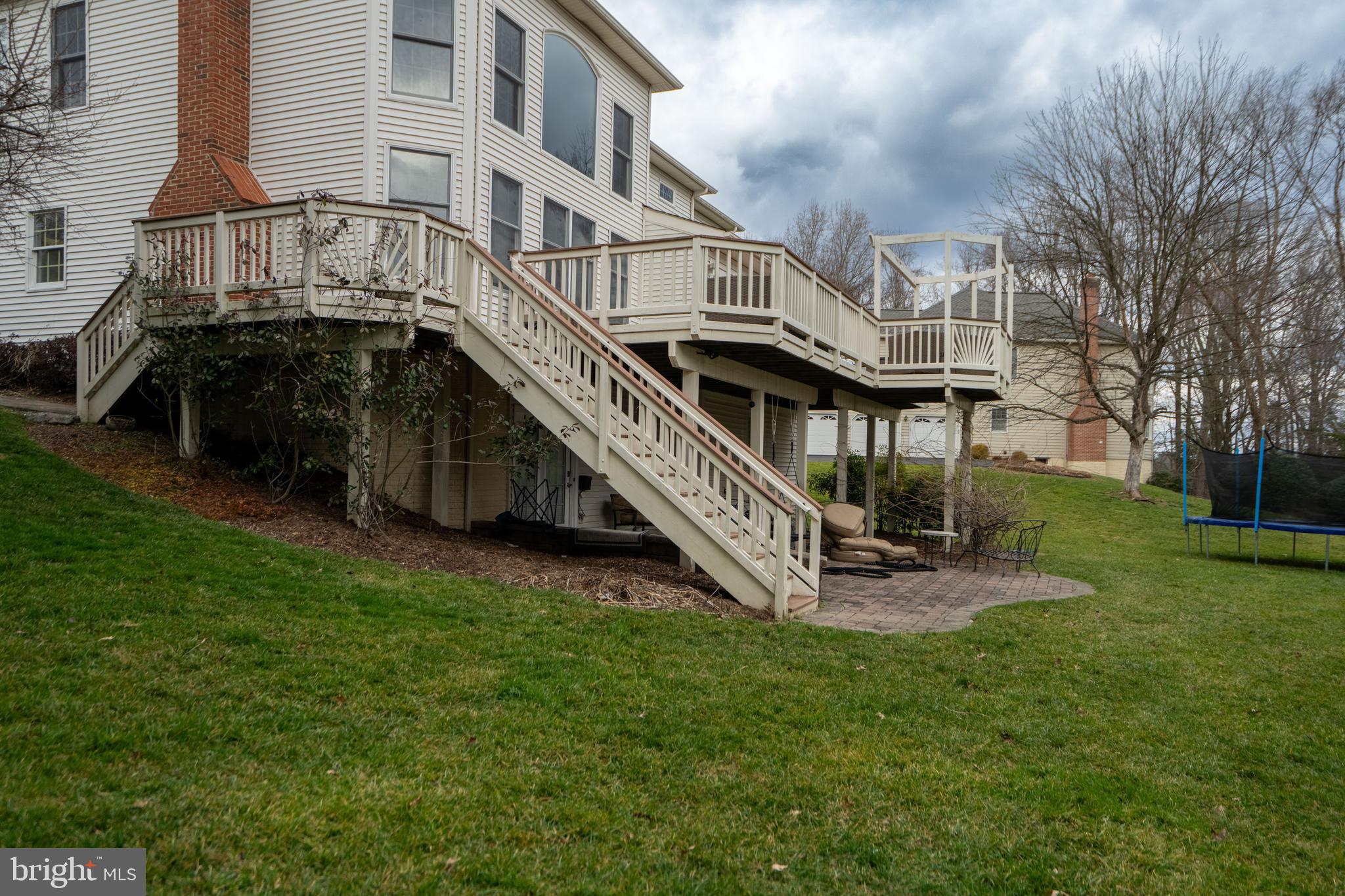 HUNTER MILL ESTATES - Residential Lease