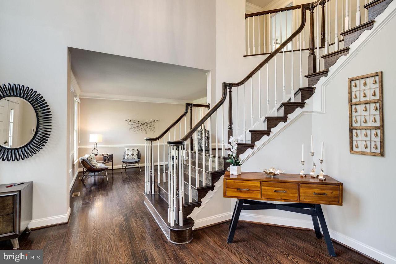HUNTER MILL ESTATES - Residential Lease