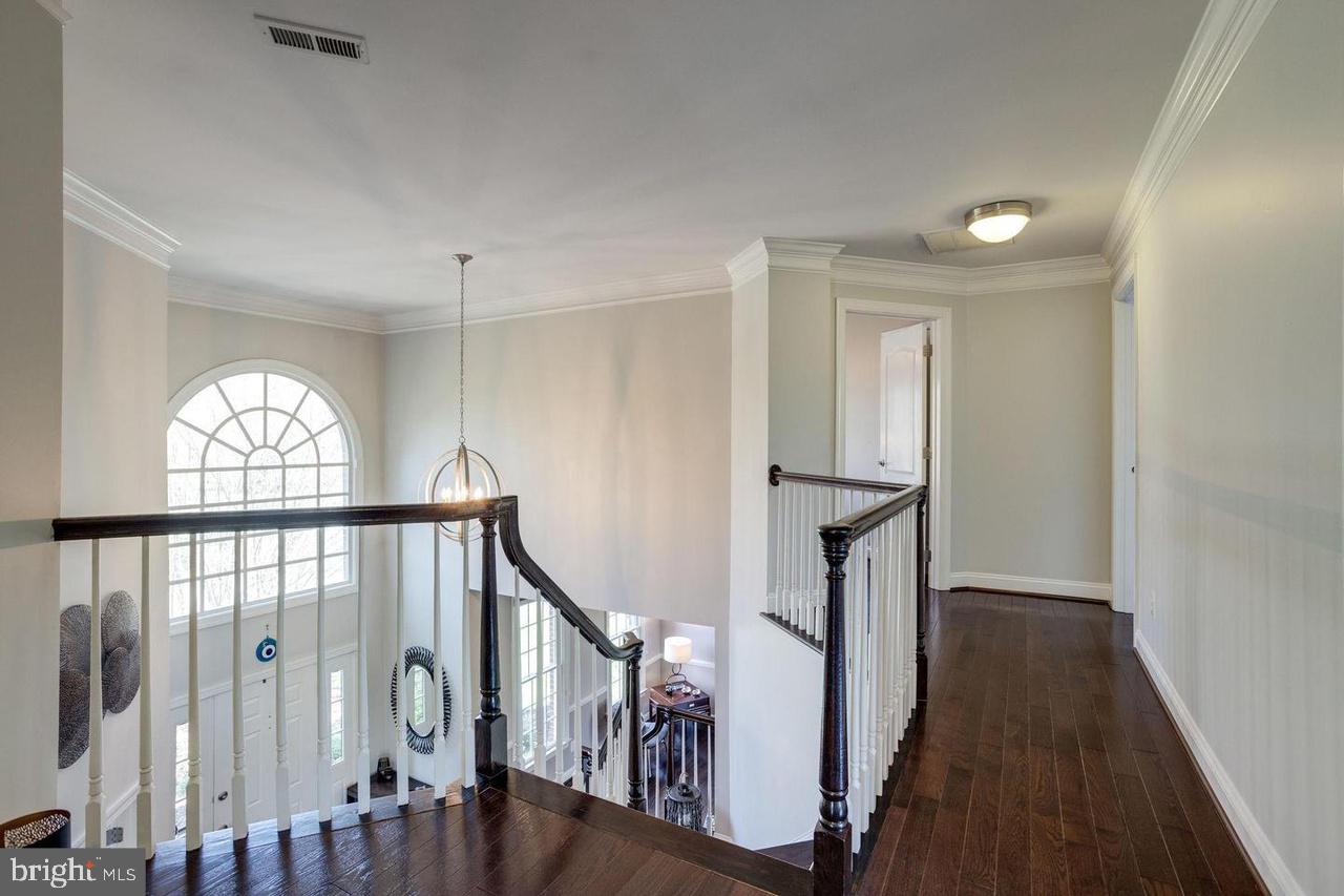 HUNTER MILL ESTATES - Residential Lease