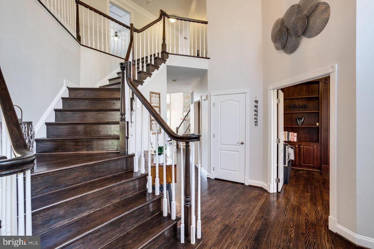 HUNTER MILL ESTATES - Residential Lease