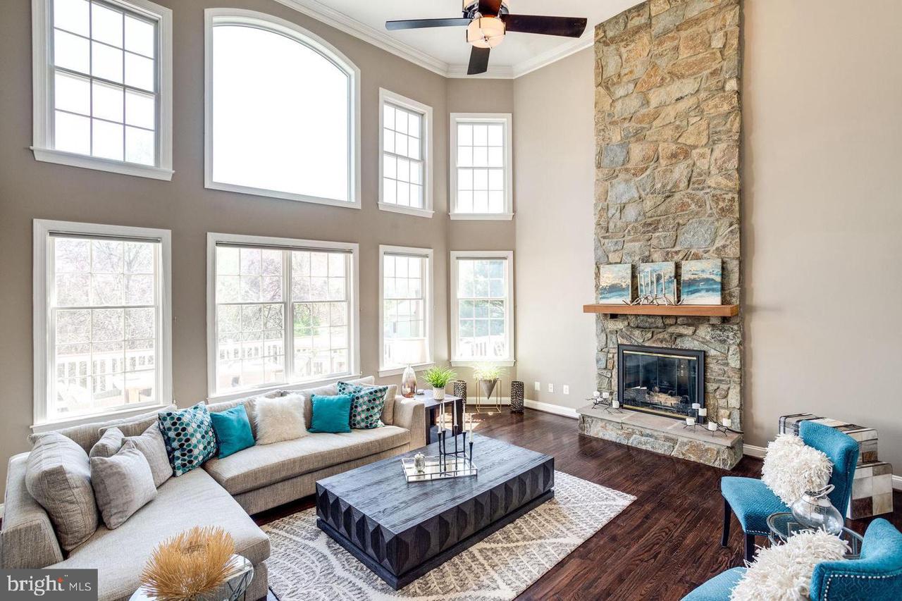 HUNTER MILL ESTATES - Residential Lease