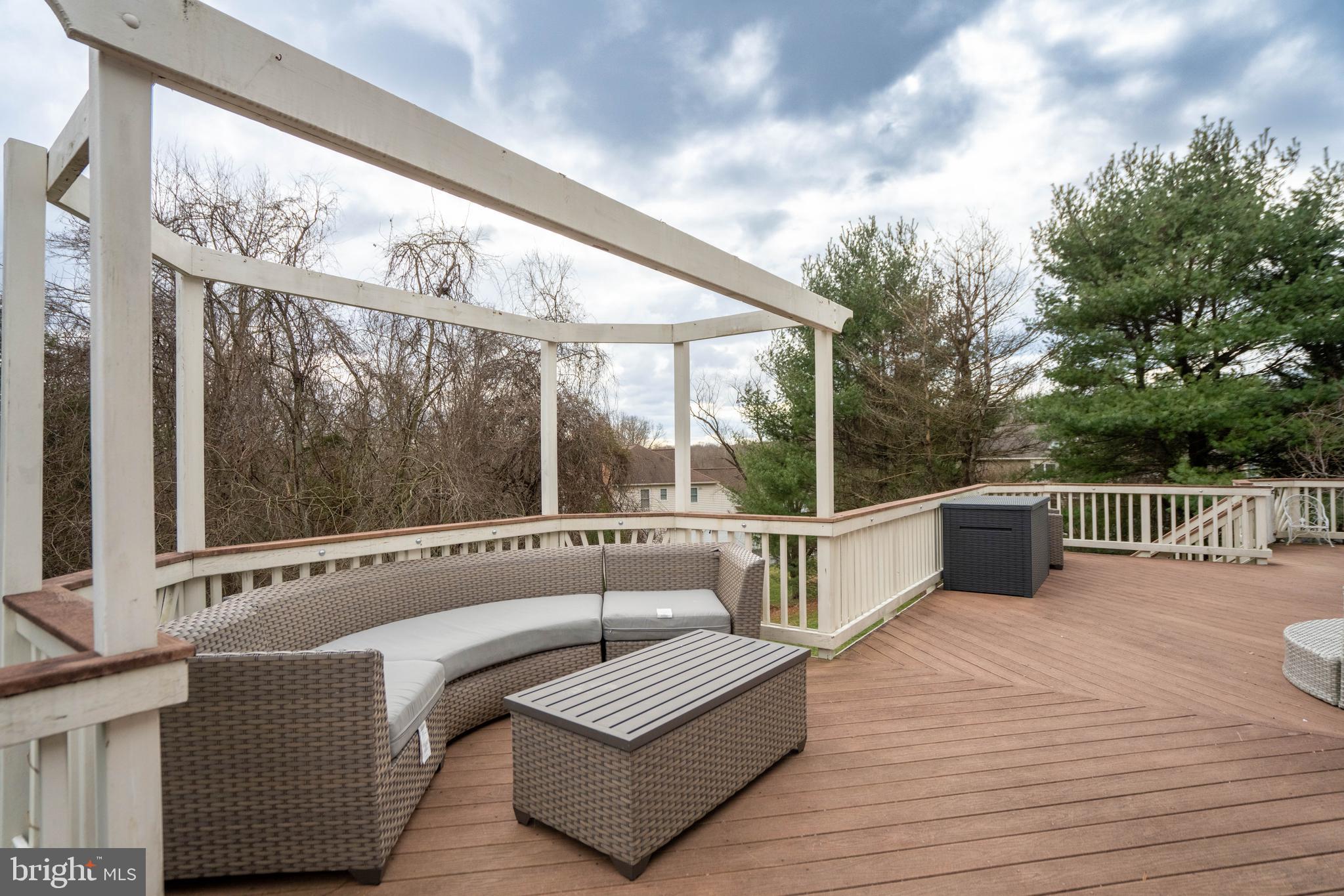 HUNTER MILL ESTATES - Residential Lease