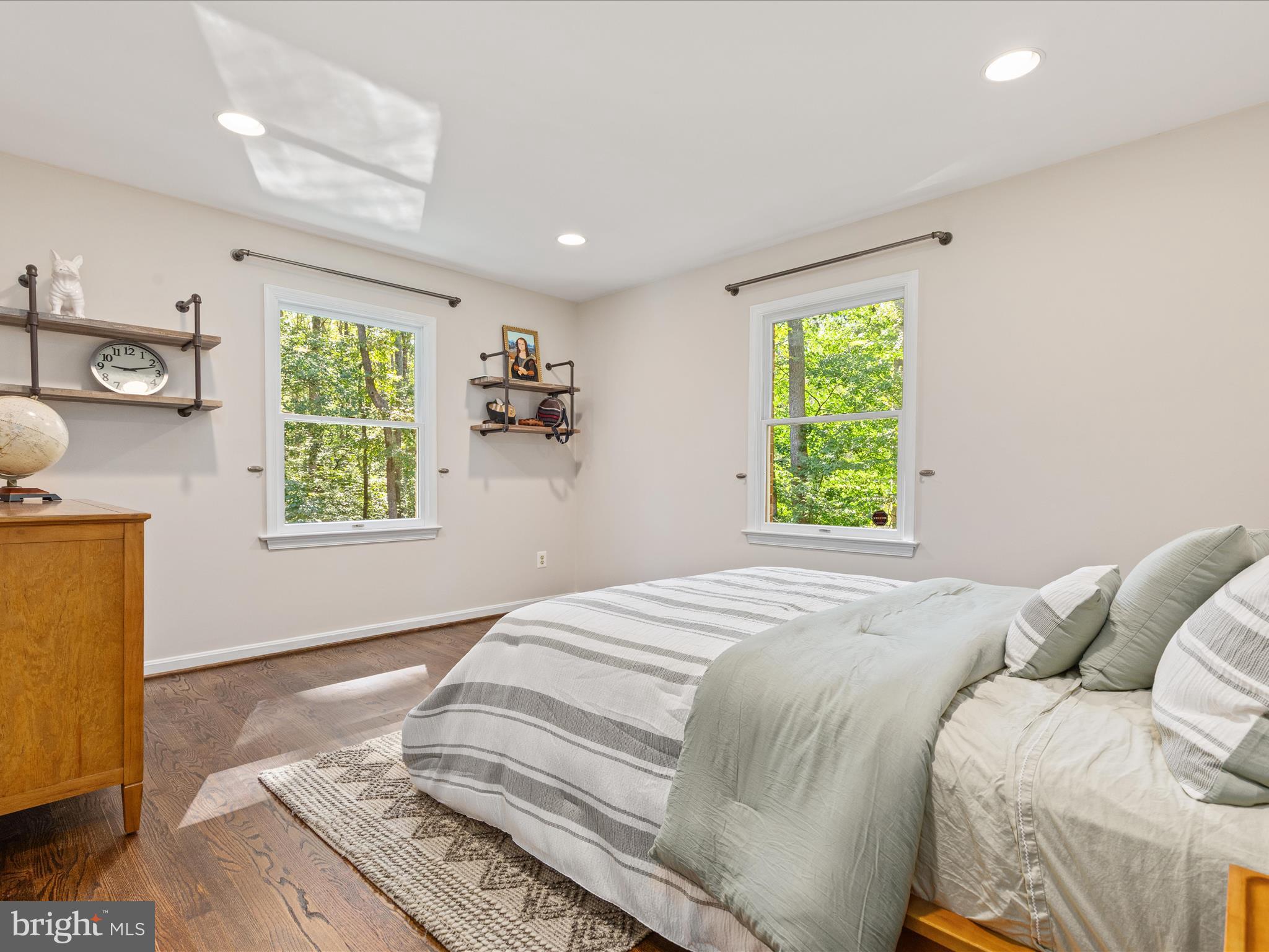 TALLY HO - Residential