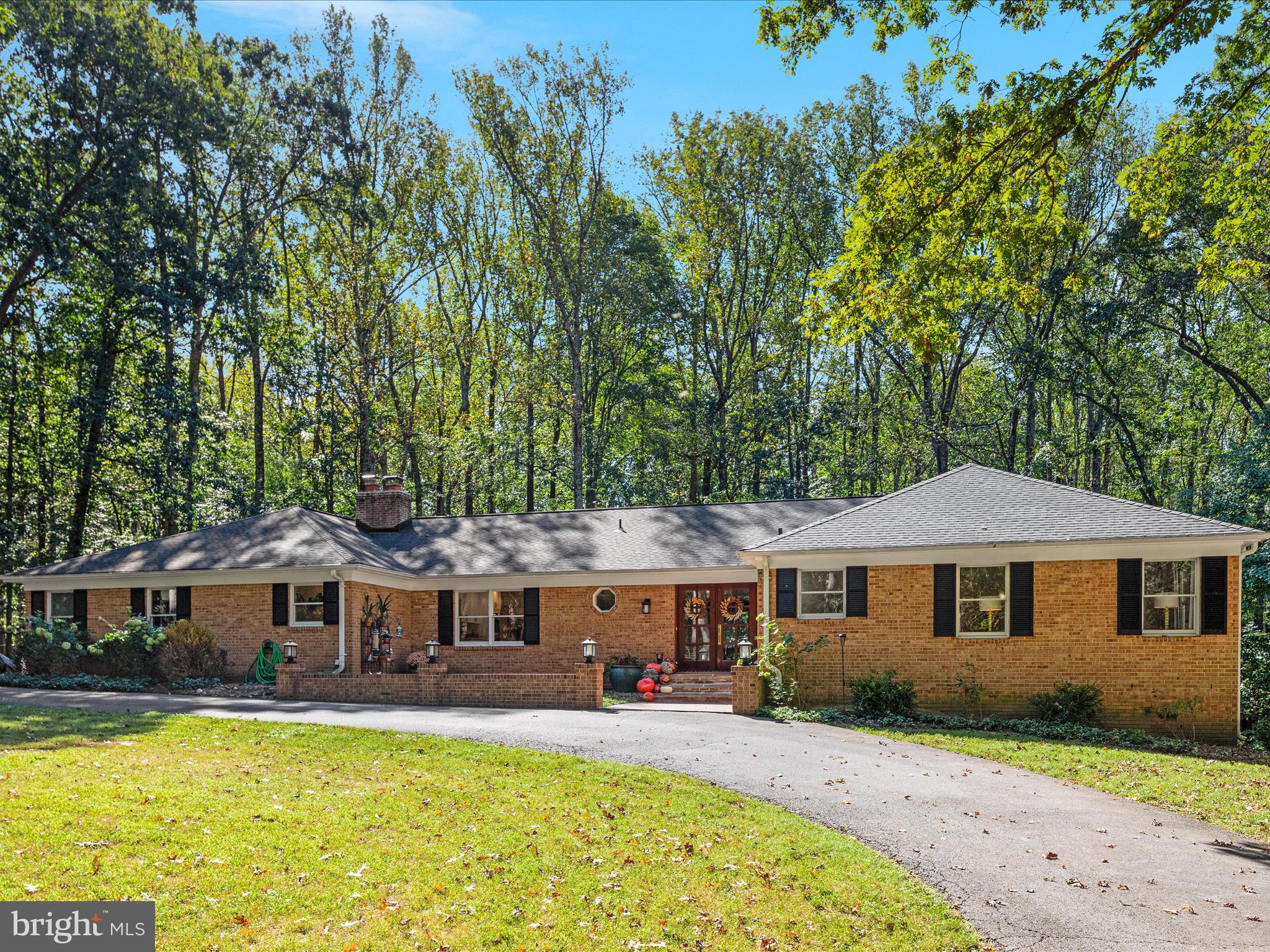 TALLY HO - Residential