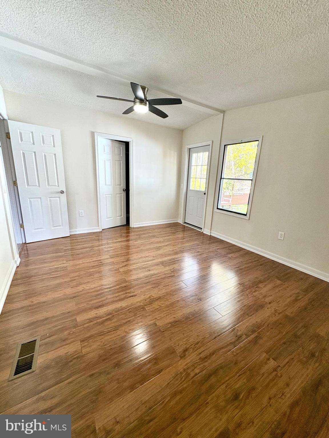 PHEASANT RIDGE - Residential