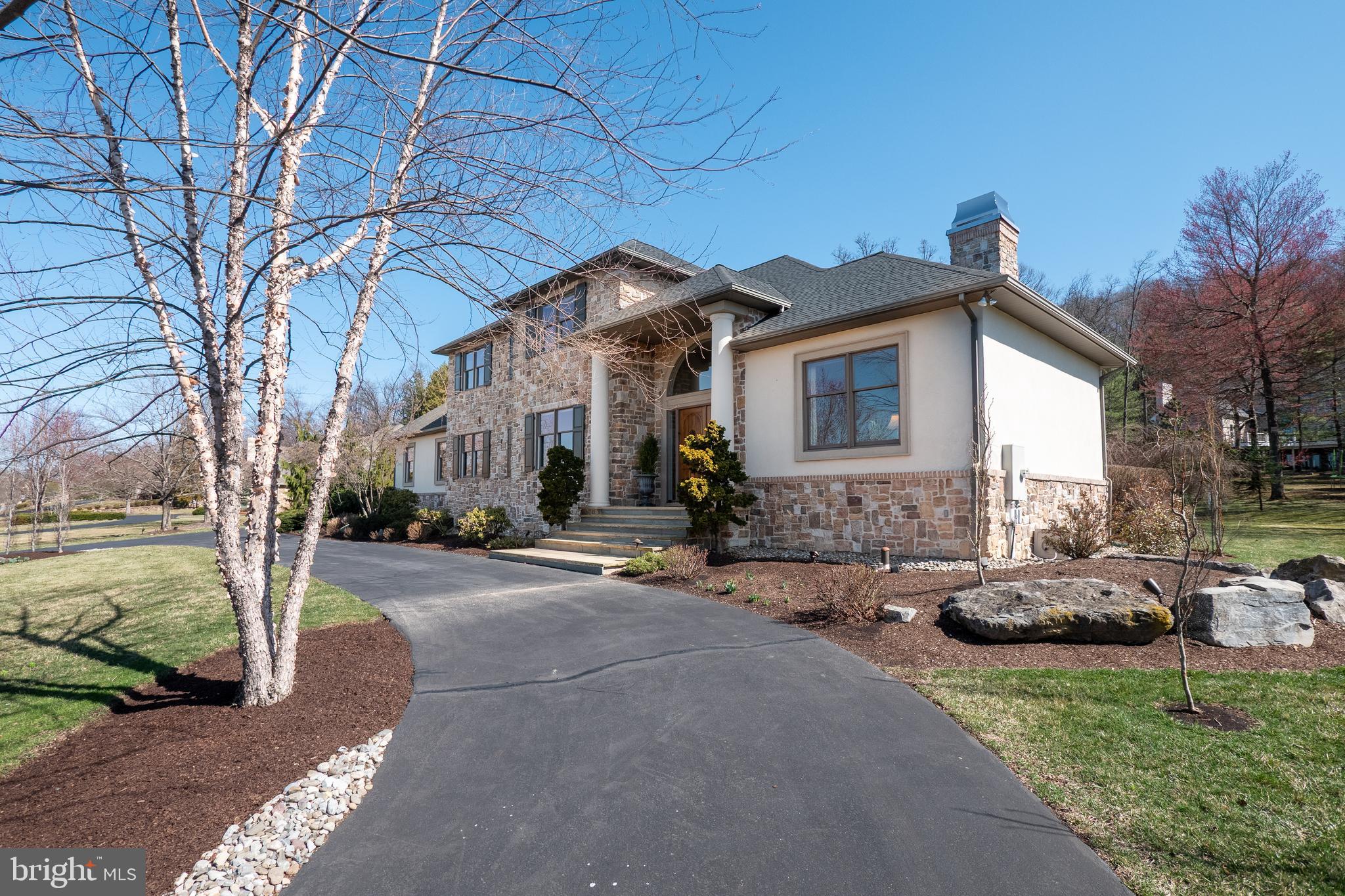 WEYHILL WOODS - Residential