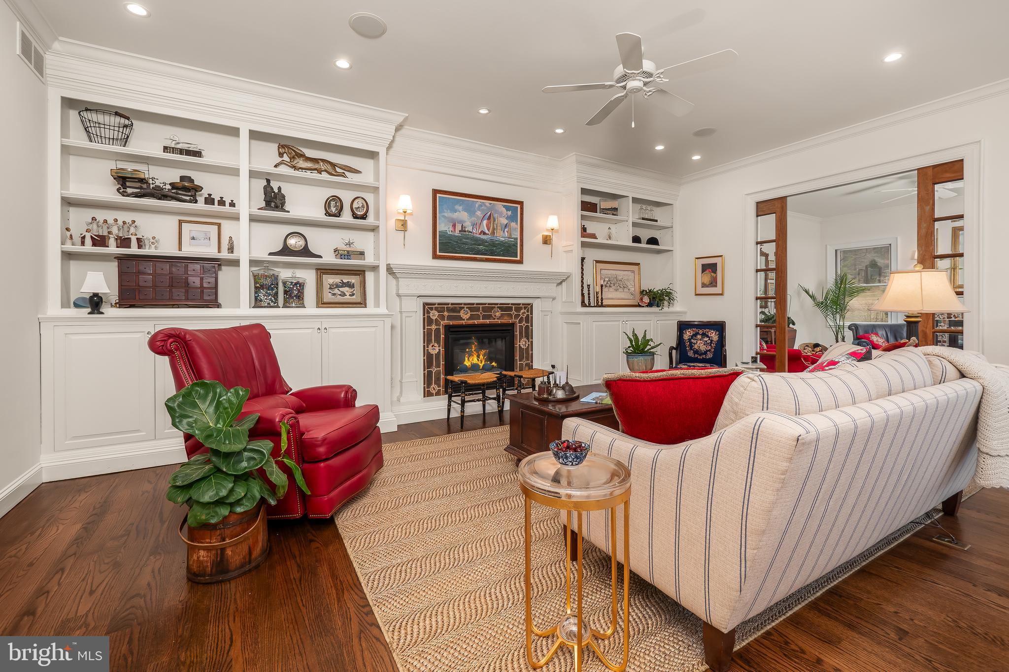 WEYHILL WOODS - Residential