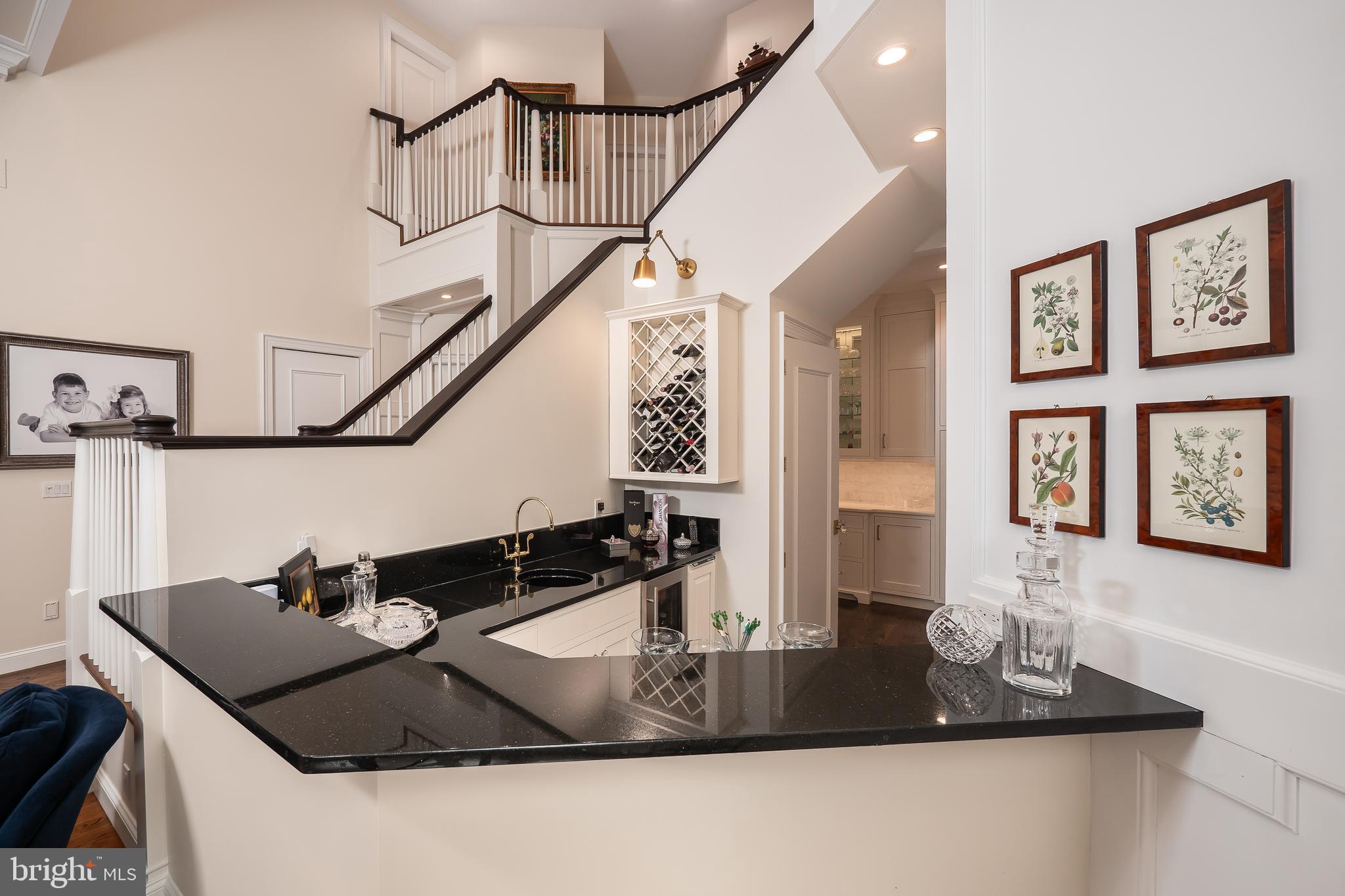 WEYHILL WOODS - Residential