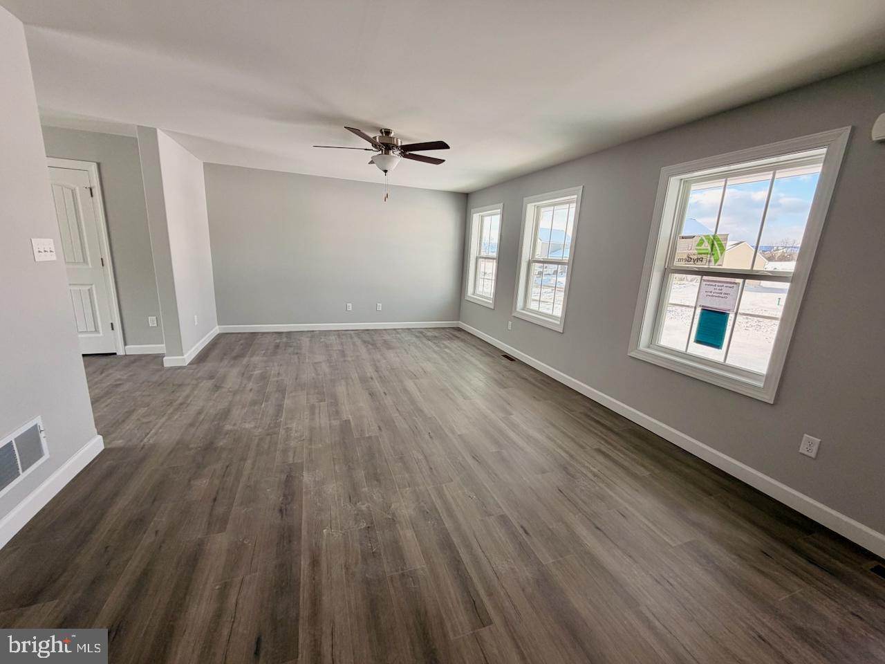 WHISKEY RUN ESTATES - Residential