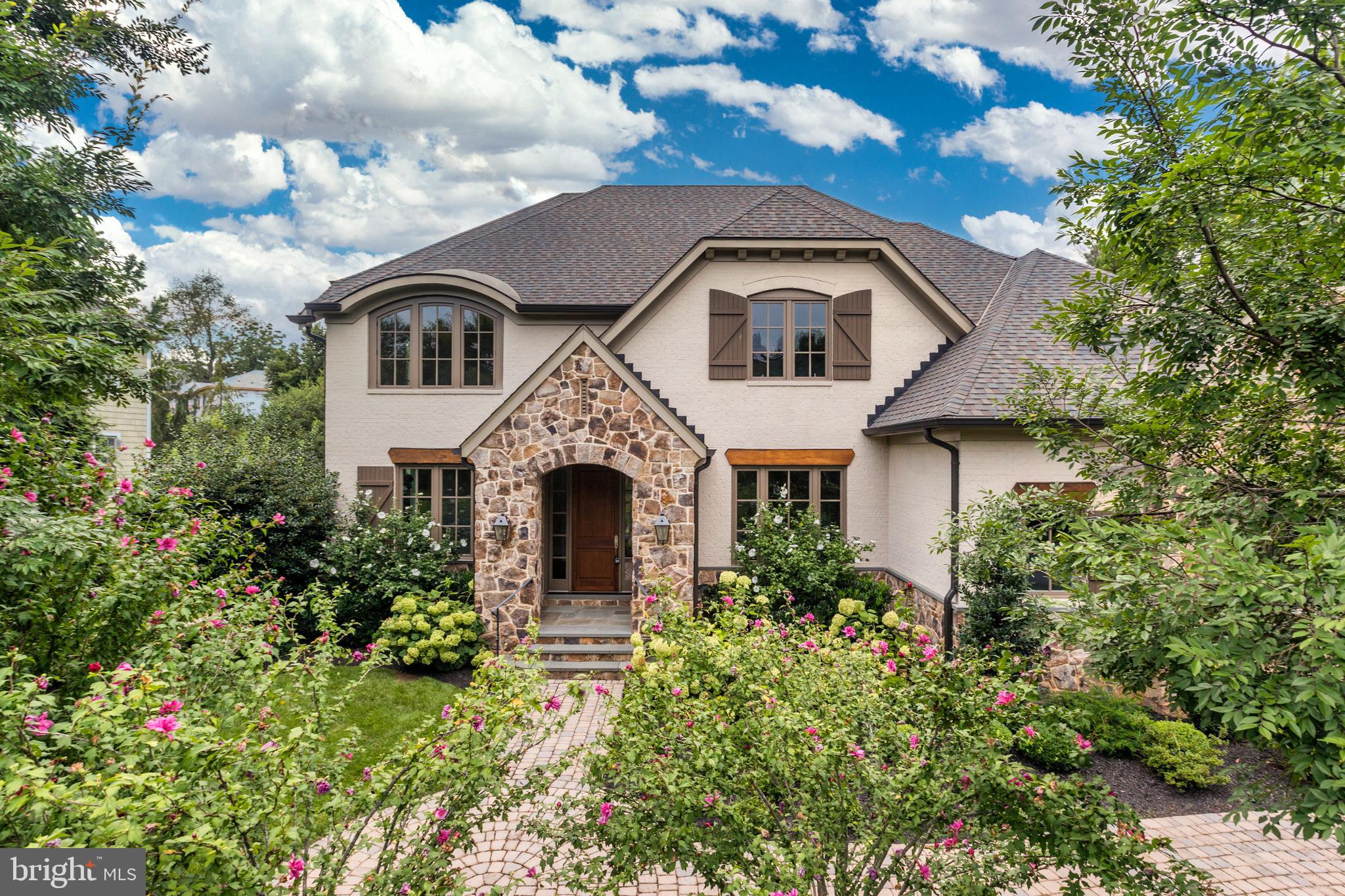 Custom home by Artisan Builders   Like New, Built In 2014   Pristine Condition   Elegant Moldings, 10' Ceilings, Gorgeous Kitchen and Baths, Private 15,000 SF Lot near the Heart of McLean.