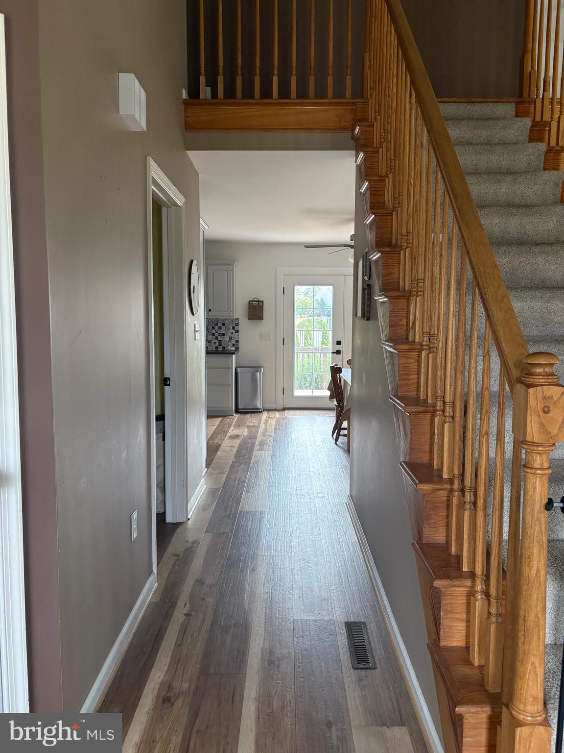 TWIN CREEKS - Residential