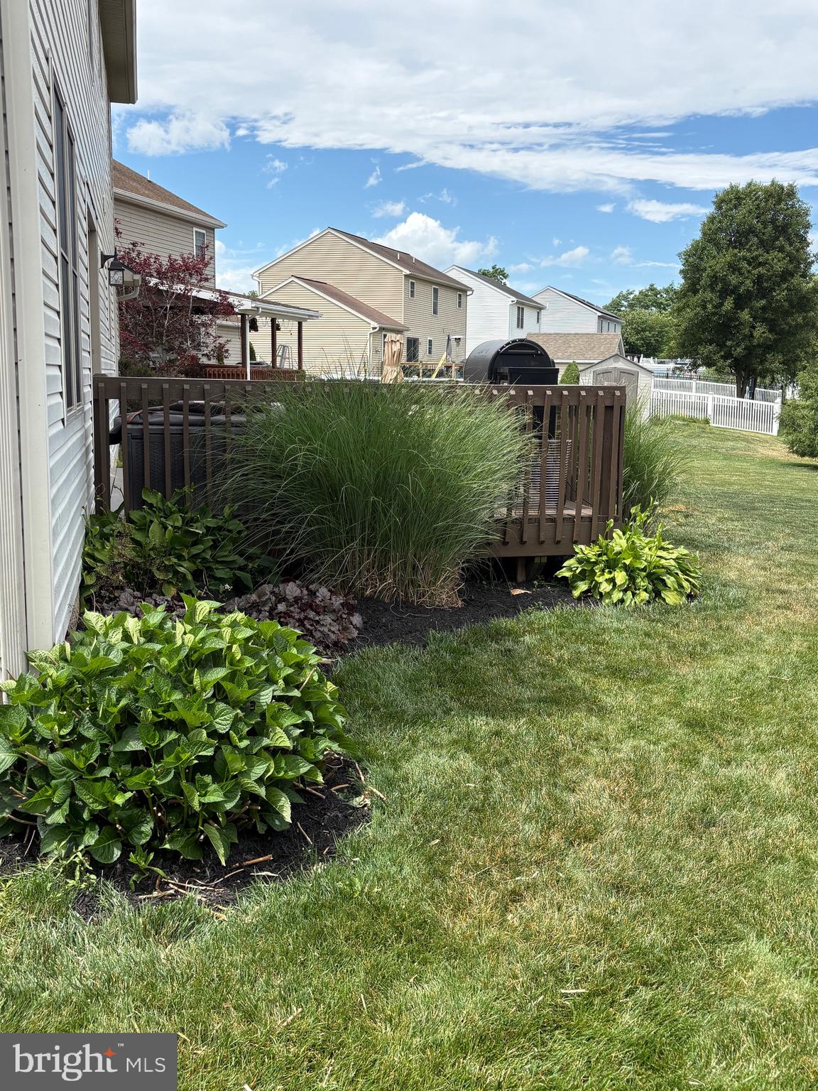 TWIN CREEKS - Residential