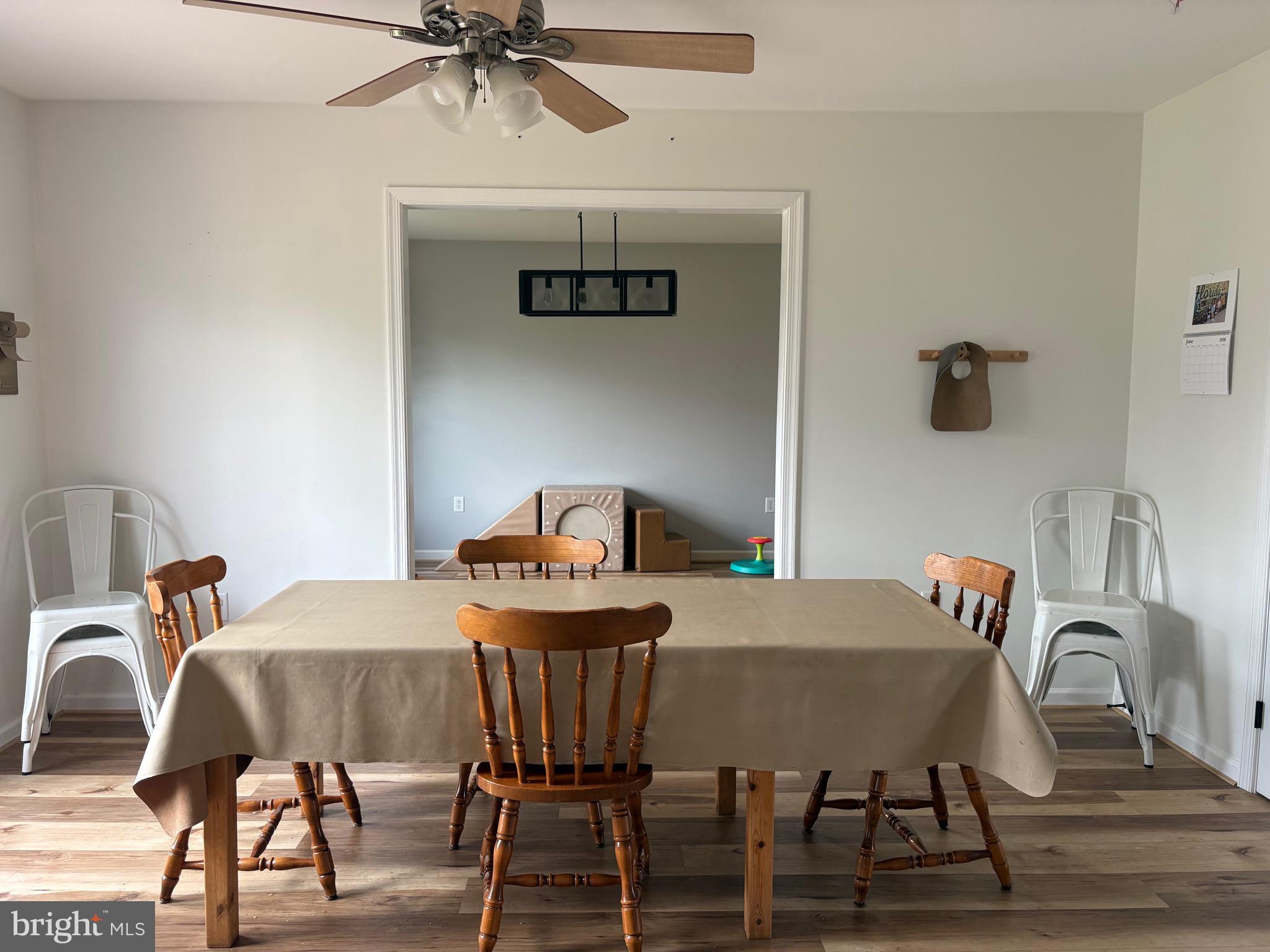 TWIN CREEKS - Residential