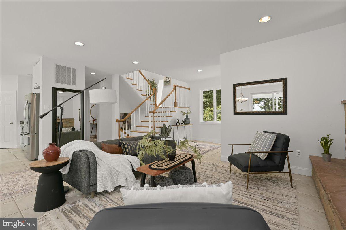 GIBSON ISLAND - Residential