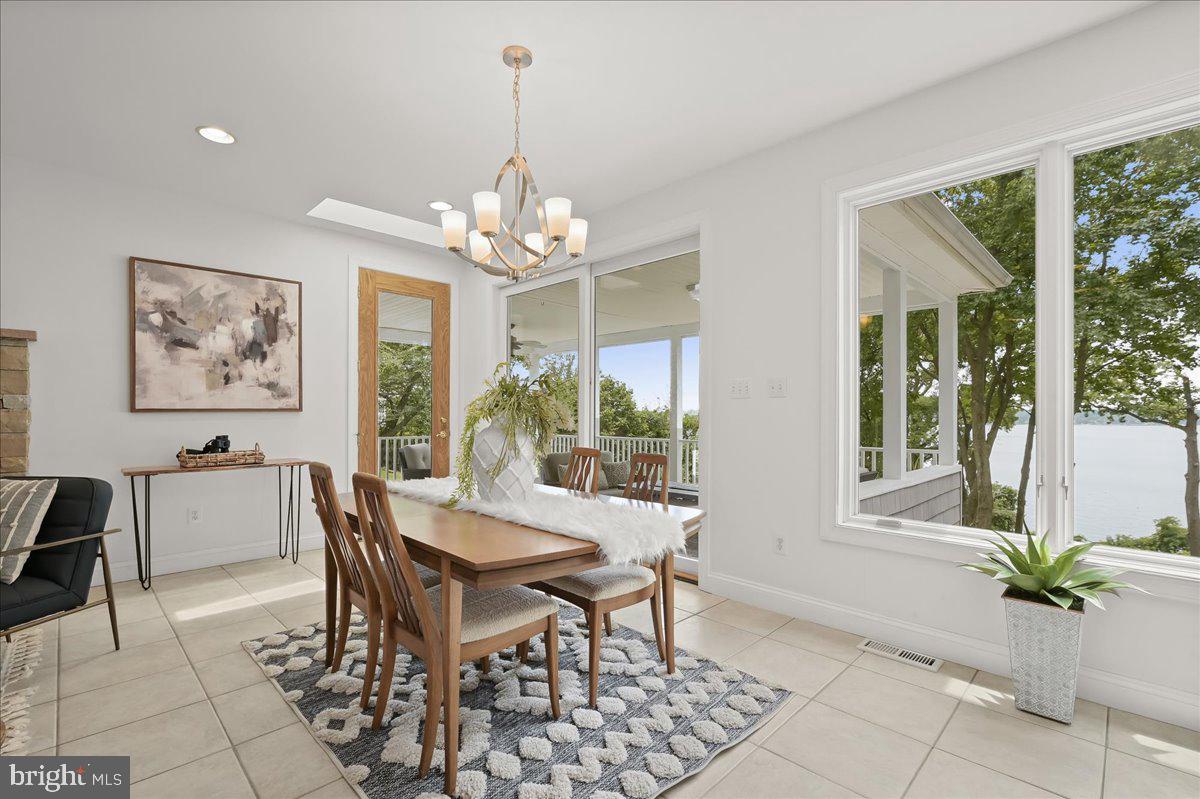 GIBSON ISLAND - Residential