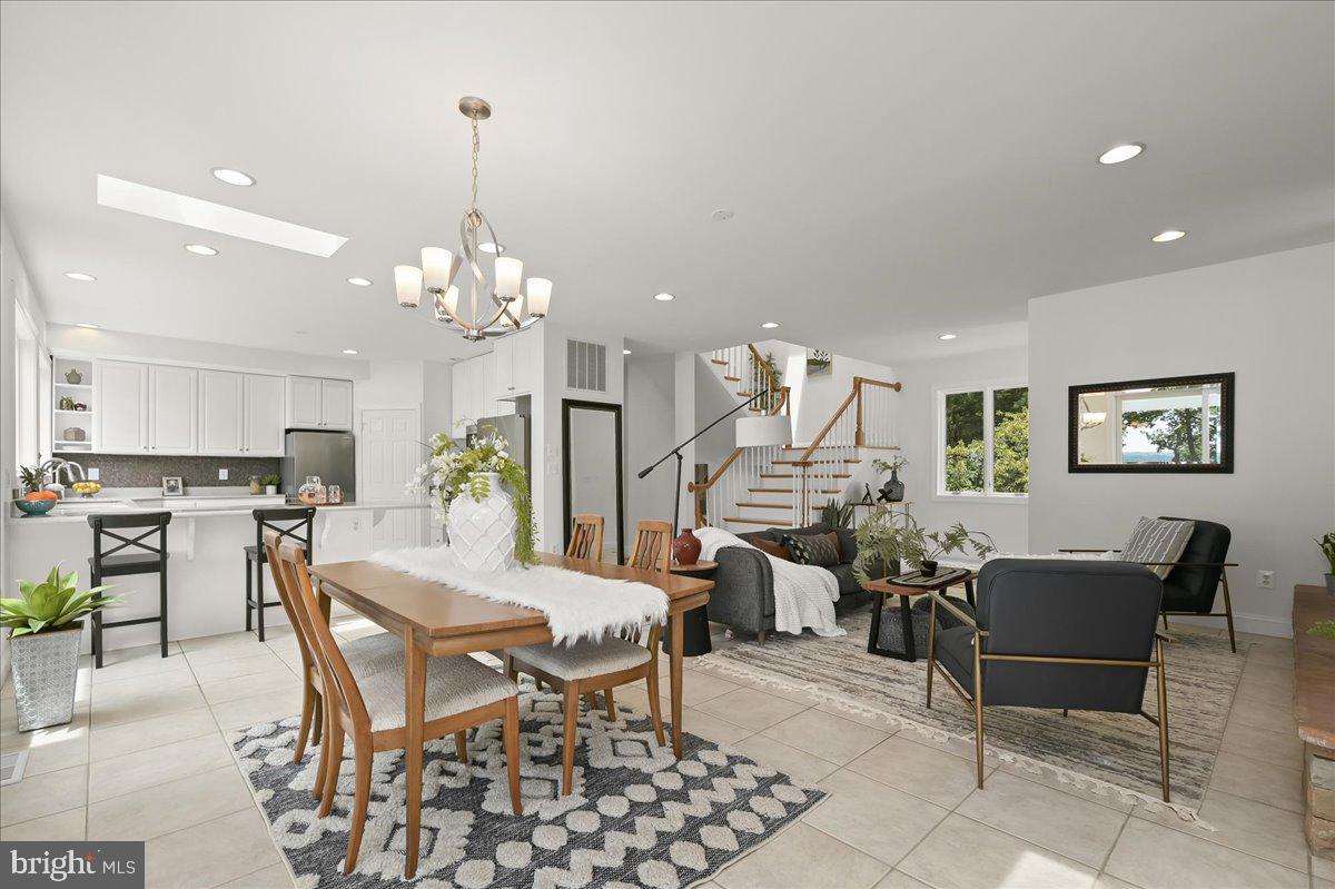 GIBSON ISLAND - Residential