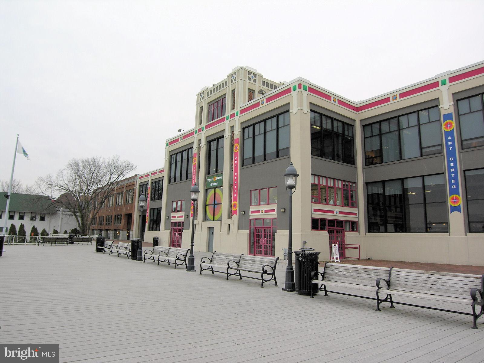 OLD TOWN - Residential Lease