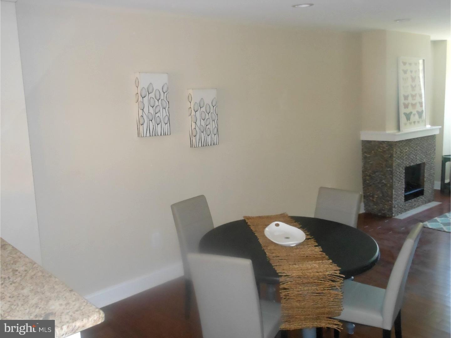 POINT BREEZE - Residential