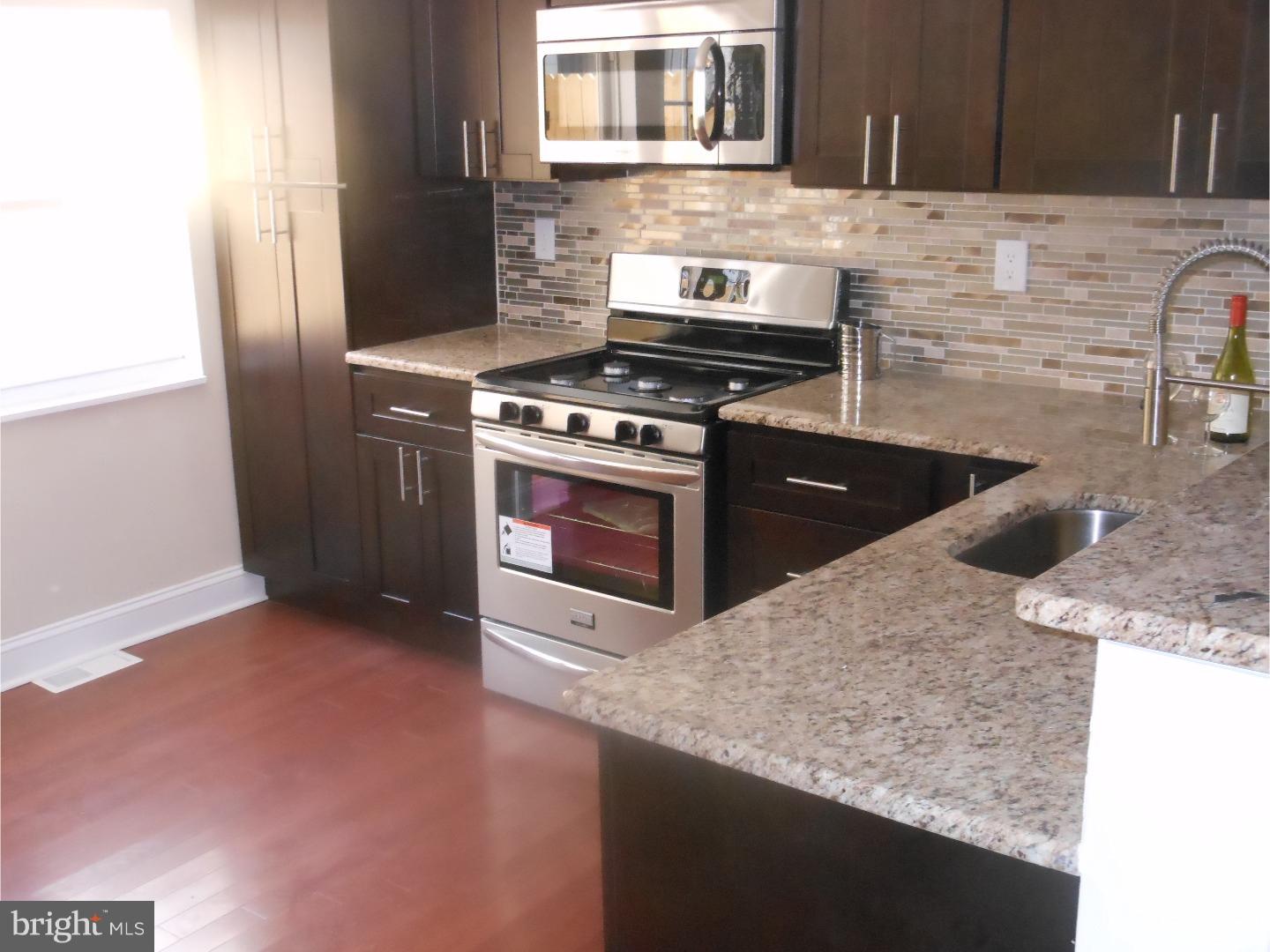 POINT BREEZE - Residential