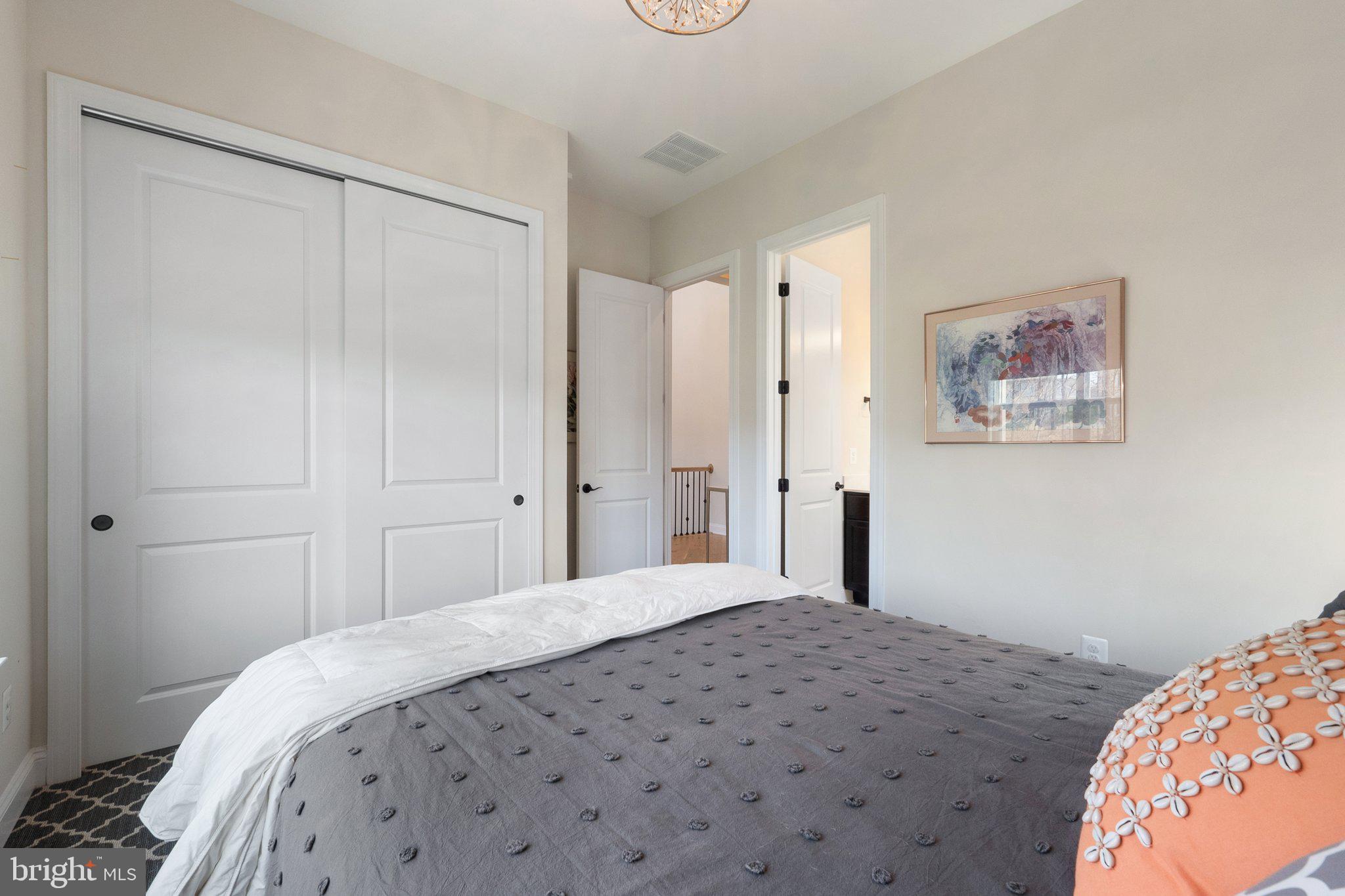 SHENANDOAH - Residential