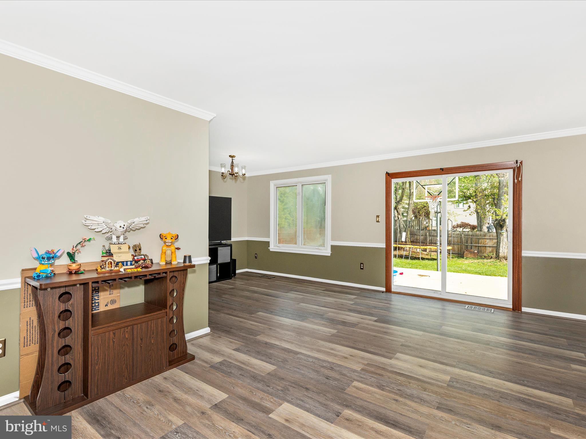 DISCOVERY - Residential