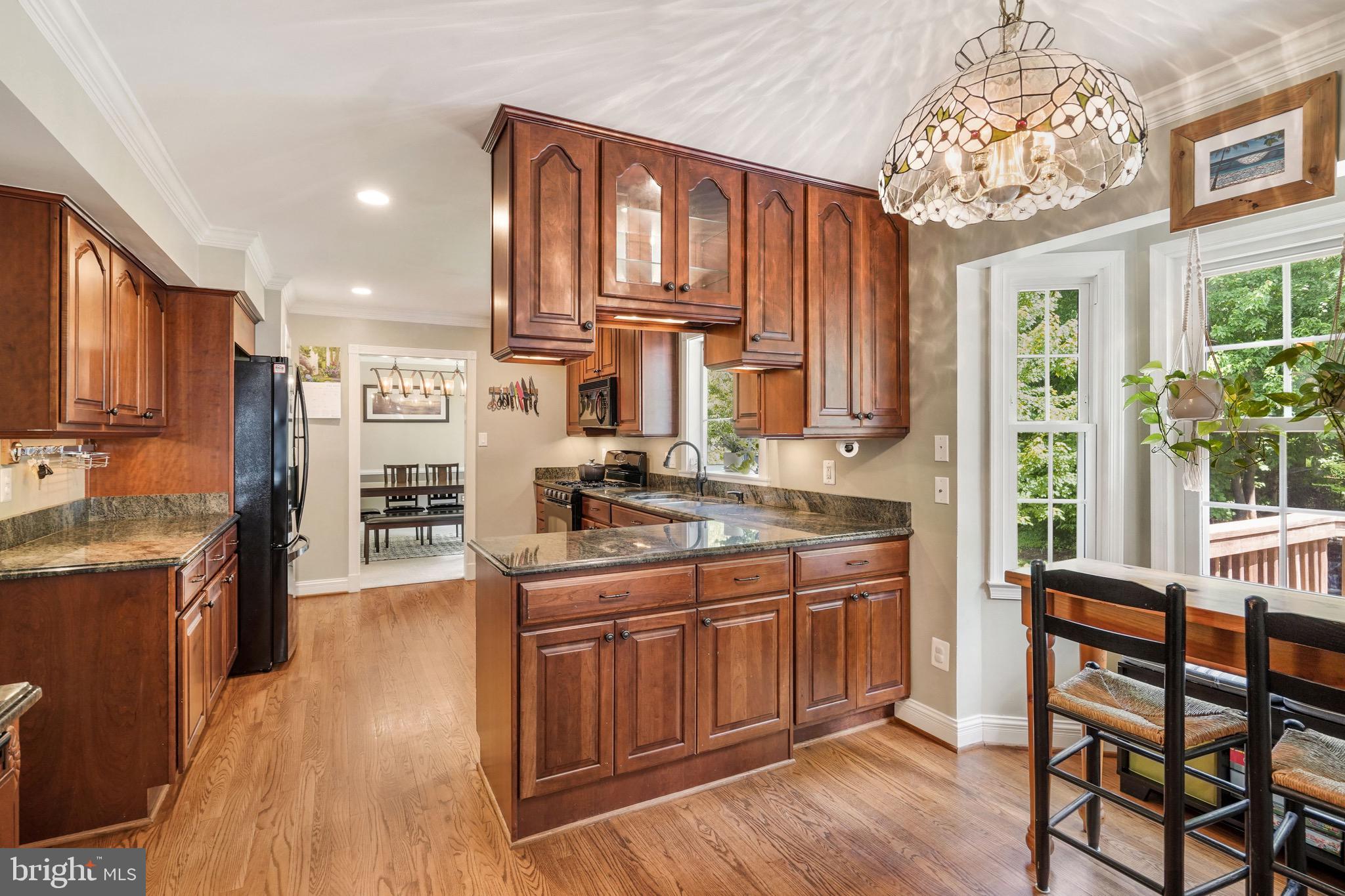 FRANKLIN GLEN - Residential