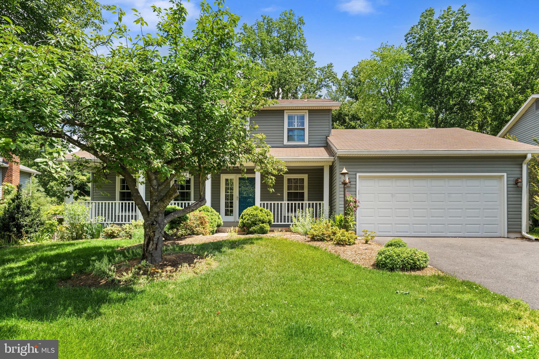 FRANKLIN GLEN - Residential