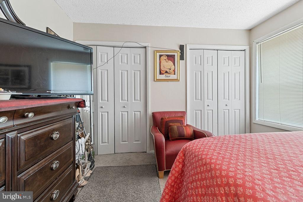 SWANN HILL CONDOMINIUMS - Residential