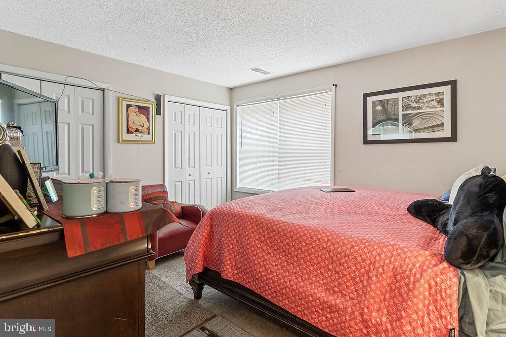 SWANN HILL CONDOMINIUMS - Residential