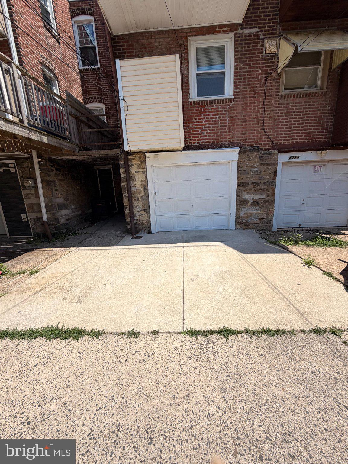 HOLMESBURG - Residential