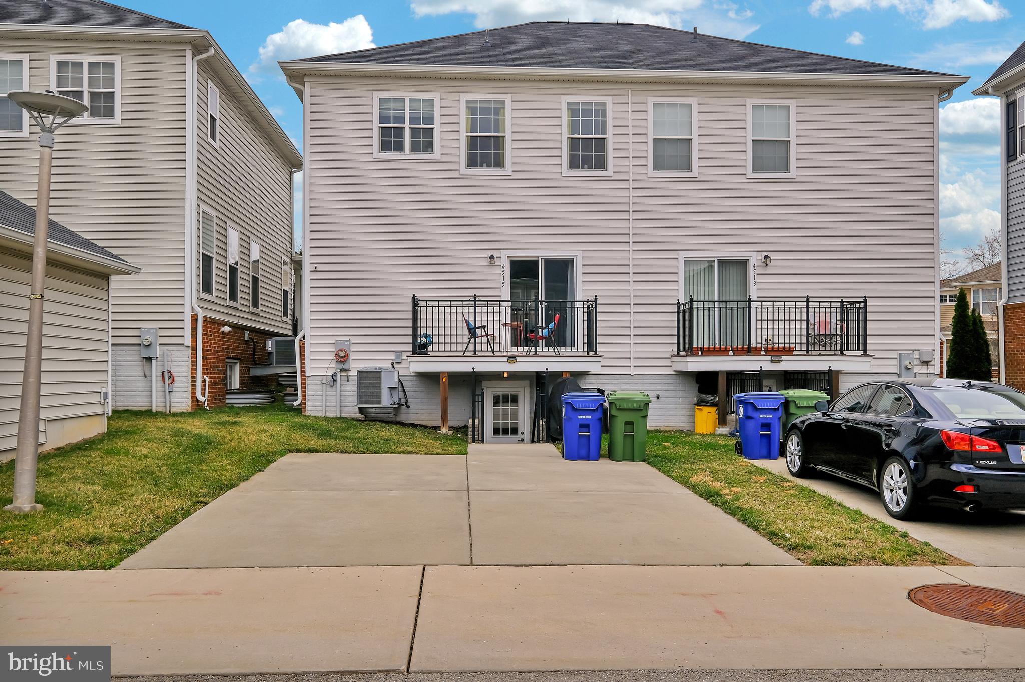 UPLANDS - Residential