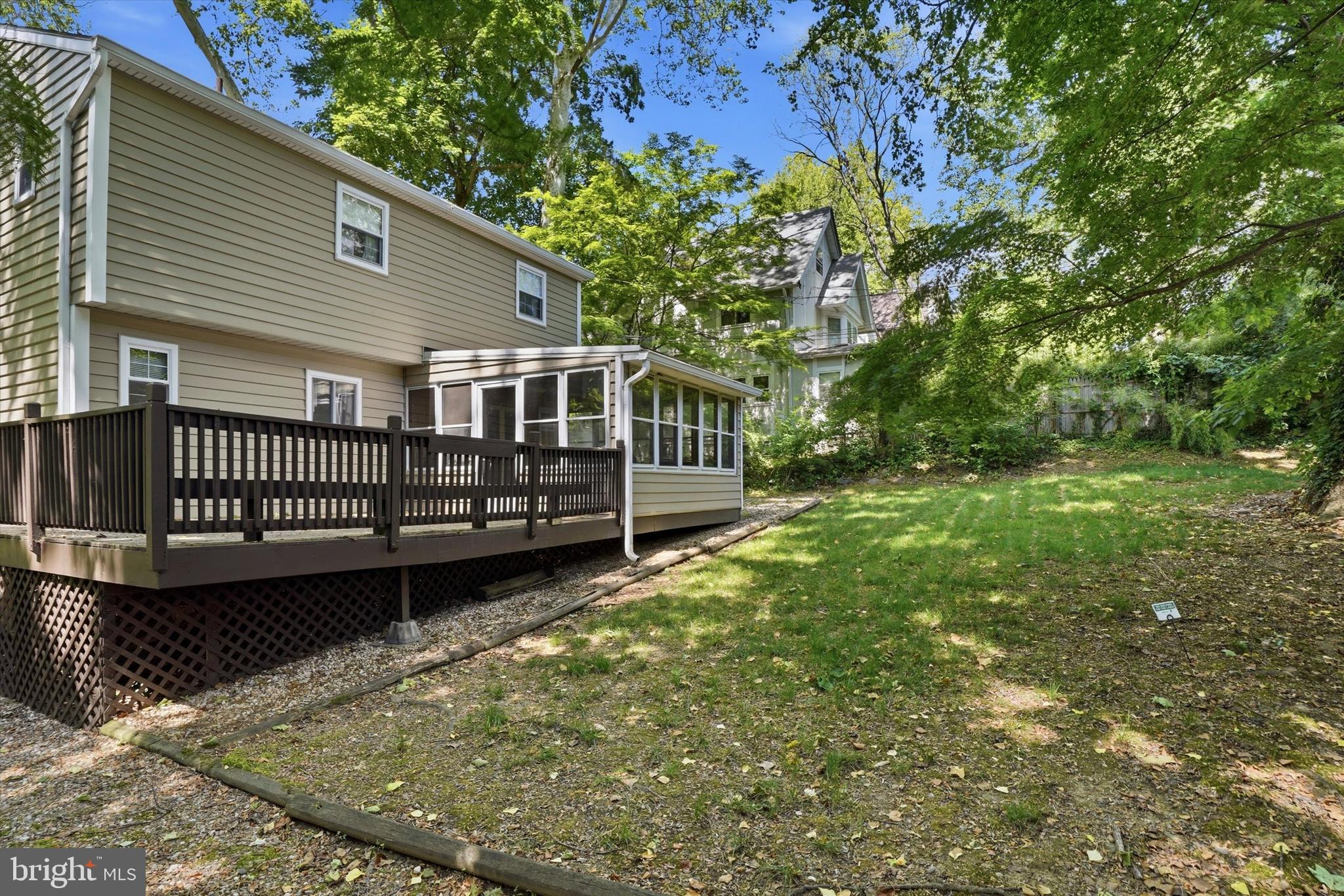 LANSDOWNE - Residential